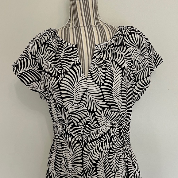 NWT Rachel Zoe - Brown and White Leaf Print Dress - Picture 3 of 9